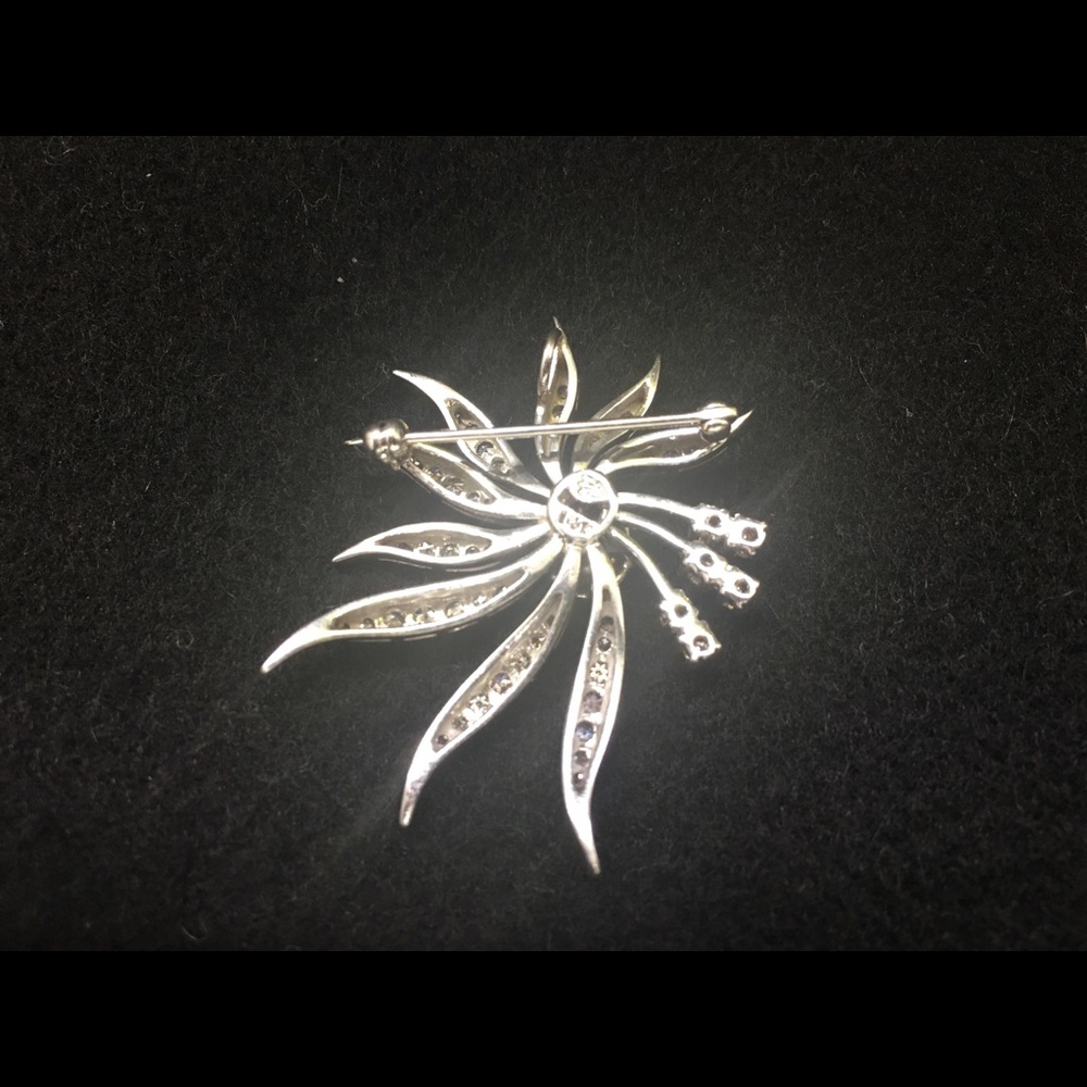 Mid century modern era custom sapphire diamond pin/necklace. 14k white gold. - Picture 2 of 6